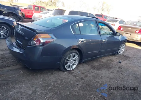 2007 Nissan Altima 2.5 S из США, поврежденный, VIN 1N4AL21E87C147232